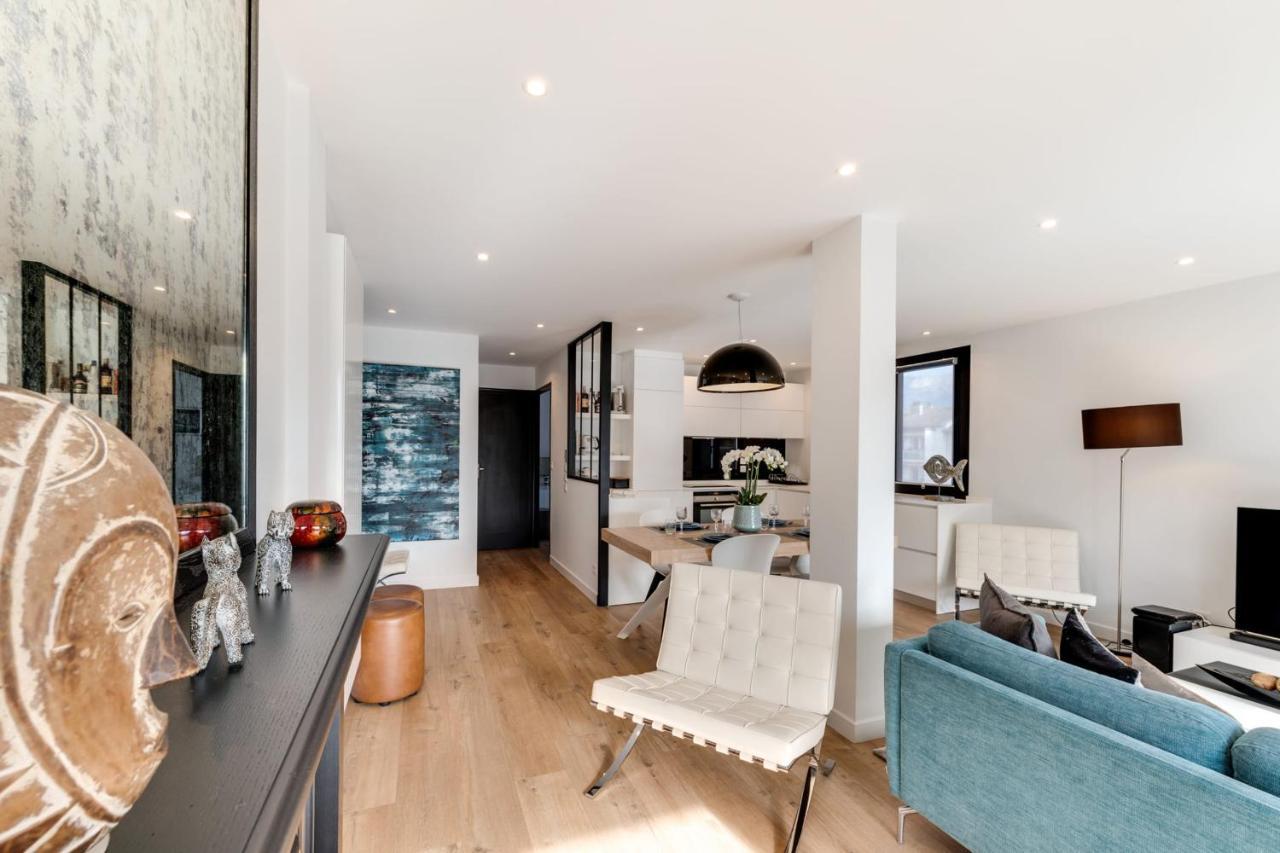 Les Sorbiers - Apartment 2 Bedrooms Top Floor - Parking & Terrace Annecy Bagian luar foto